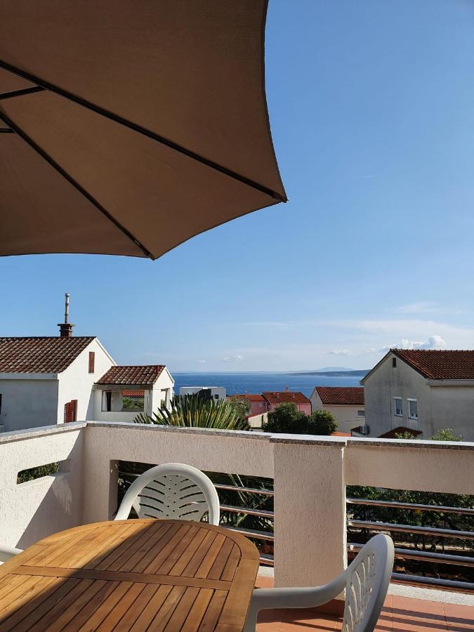 Apartment With Terace And Sea View Marica Krk Town Kültér fotó